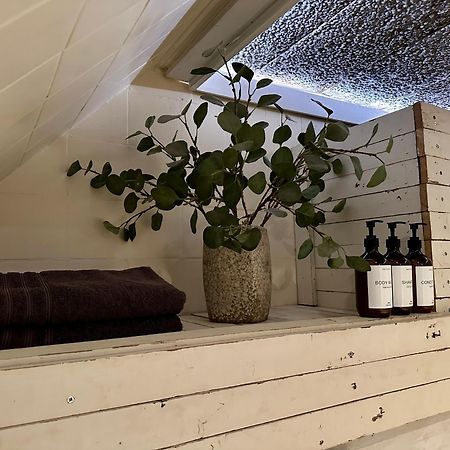 Maas Suites ลานาเคน ภายนอก รูปภาพ