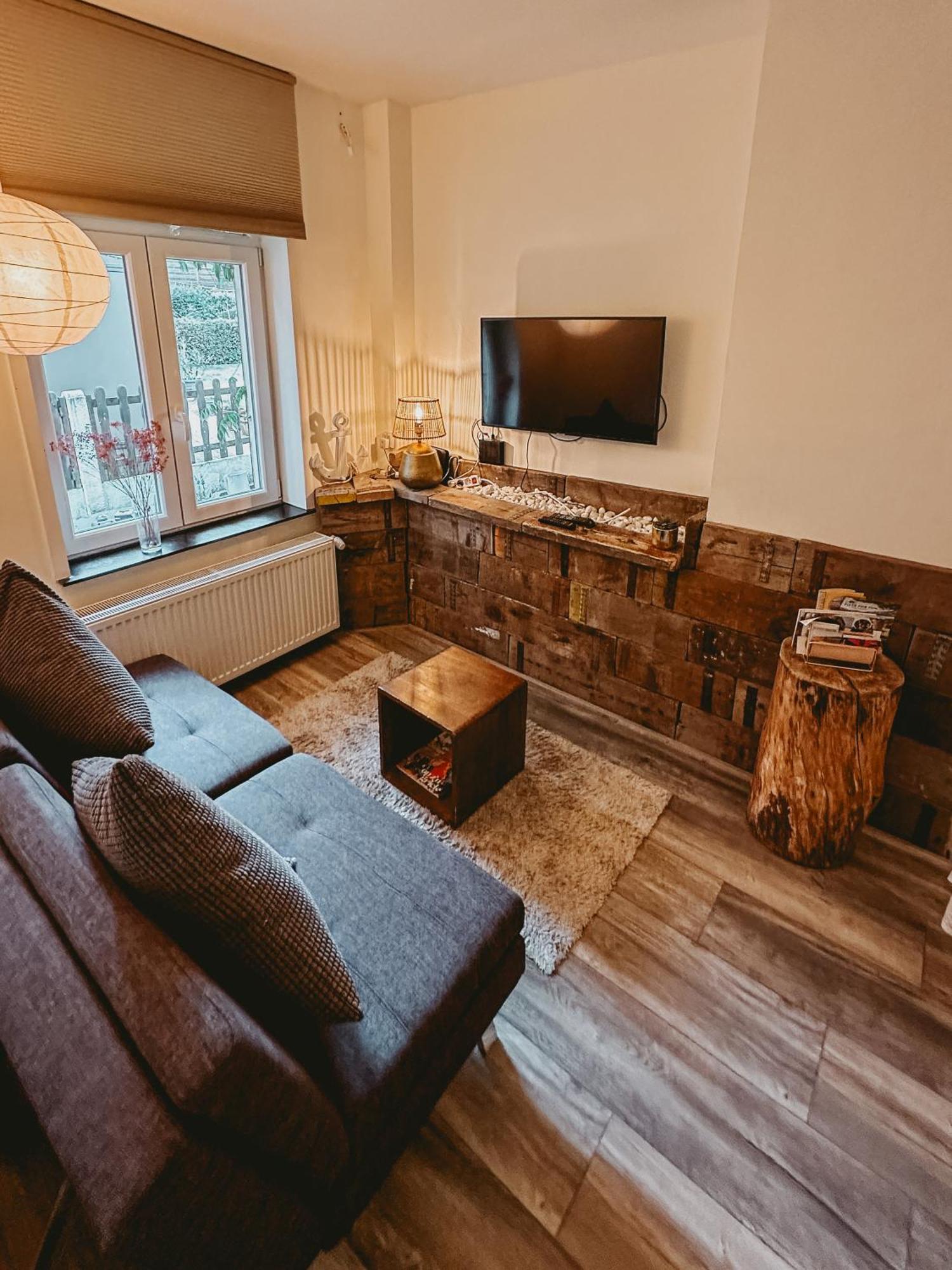 Maas Suites ลานาเคน ภายนอก รูปภาพ