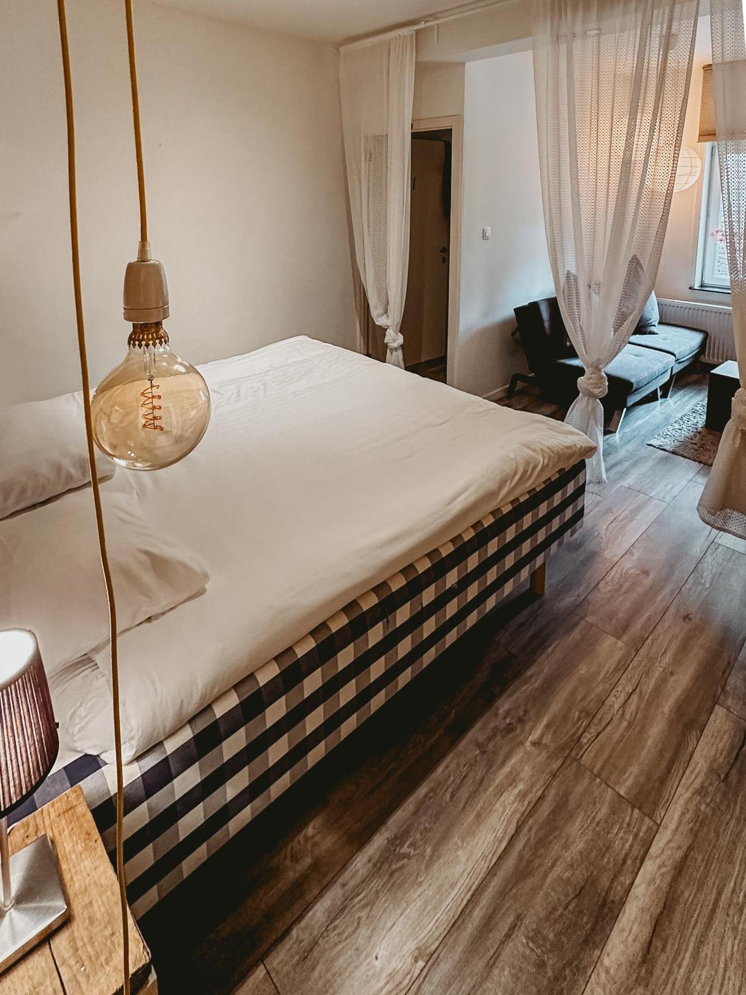 Maas Suites ลานาเคน ภายนอก รูปภาพ
