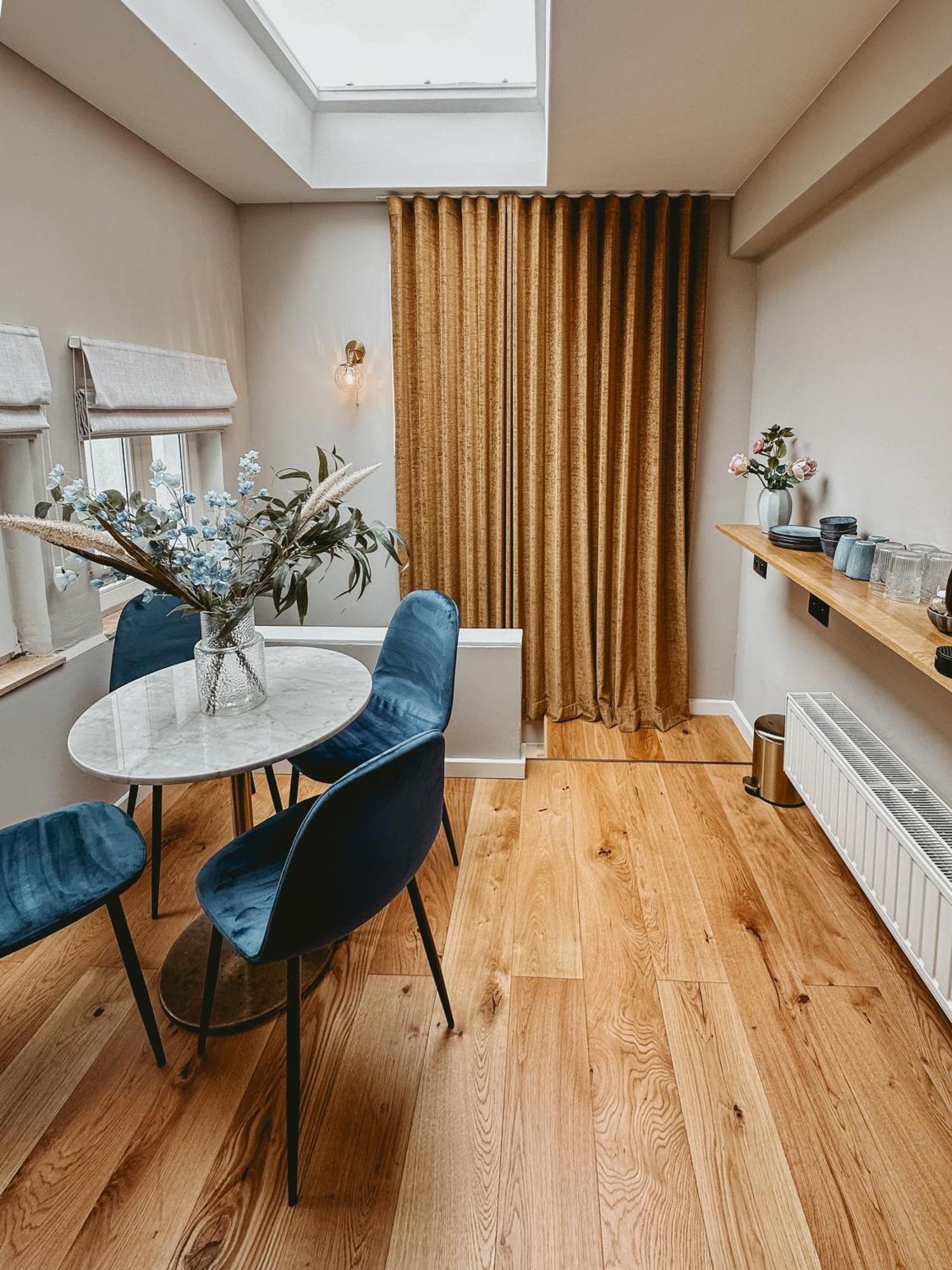 Maas Suites ลานาเคน ภายนอก รูปภาพ