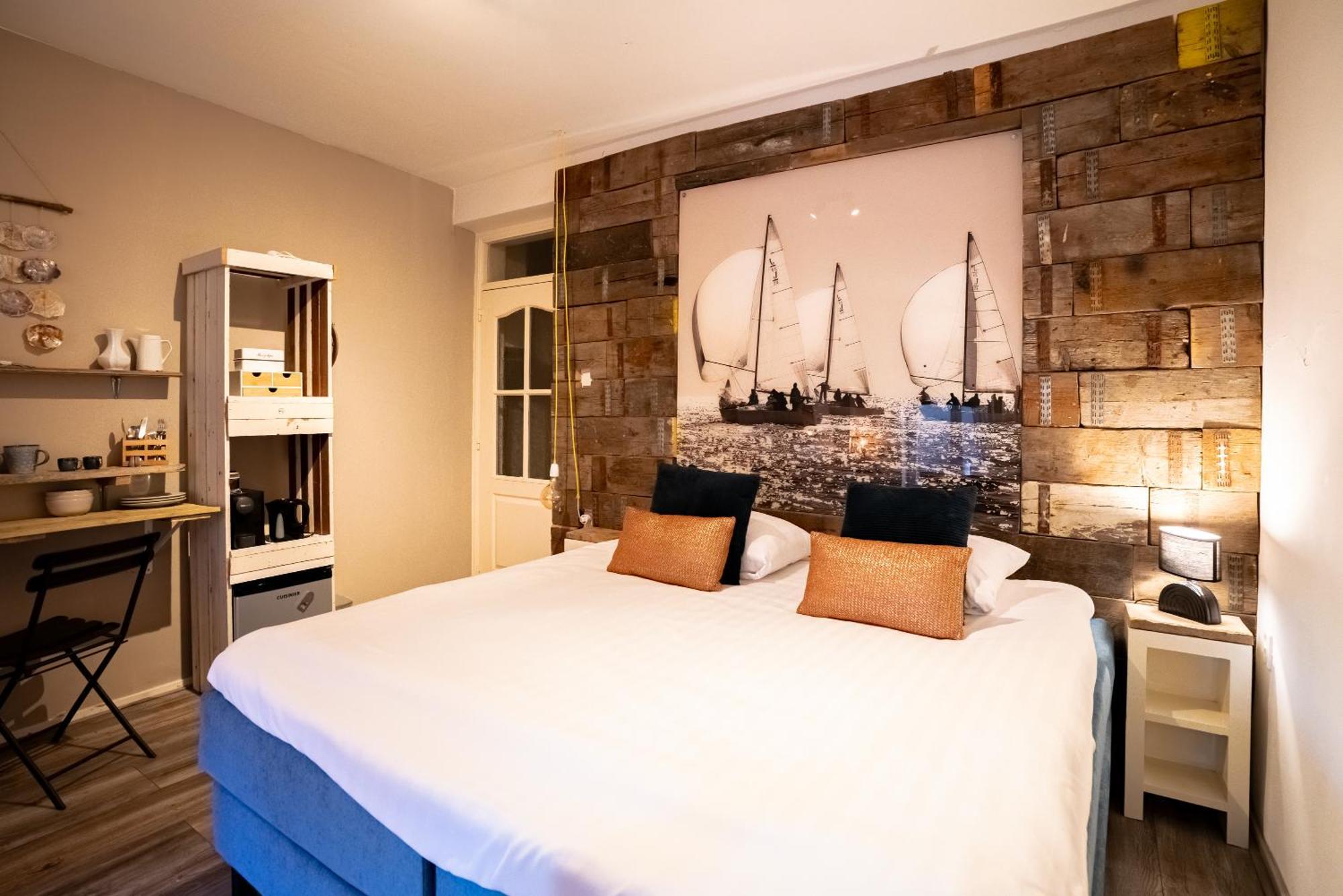 Maas Suites ลานาเคน ภายนอก รูปภาพ
