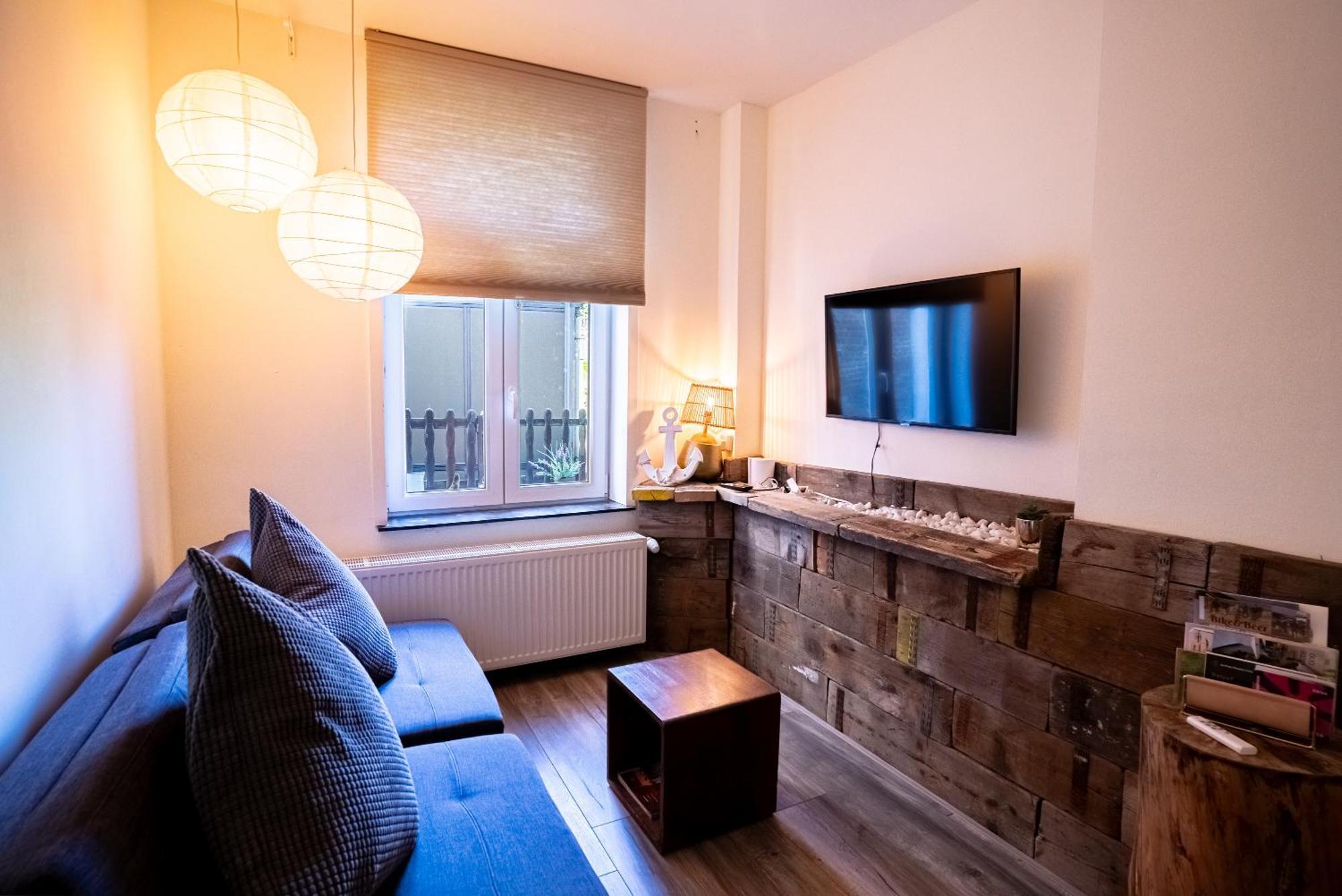 Maas Suites ลานาเคน ภายนอก รูปภาพ